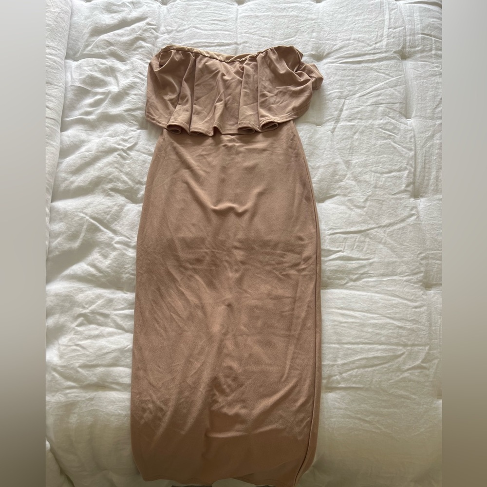 PLT Nude strapless stress